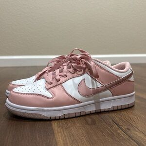 Nike Women's Sneakers in Rose Gold and White